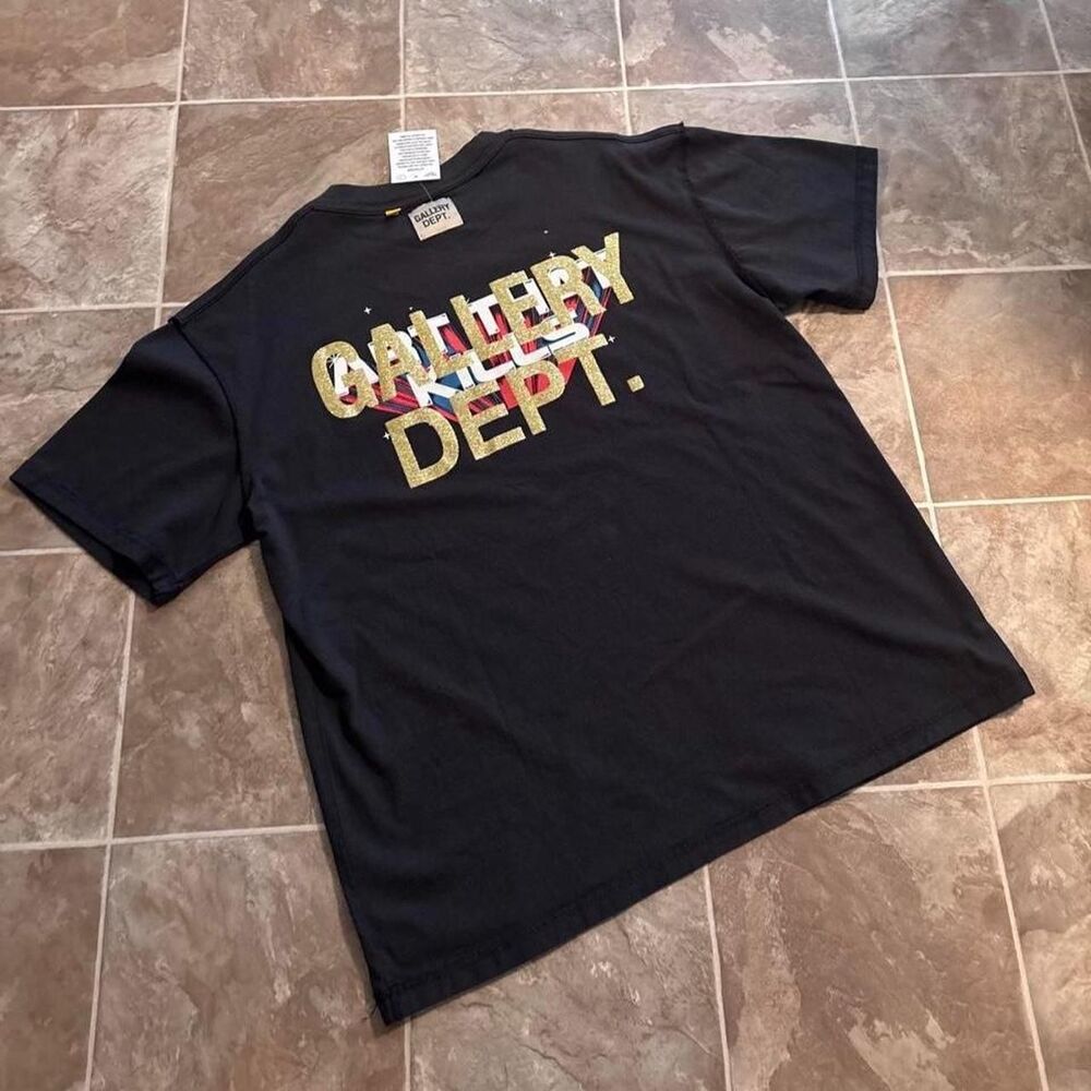 2021 Gallery Dept Limited Drop “Art that kills” tee, NWT, size large, no flaws!